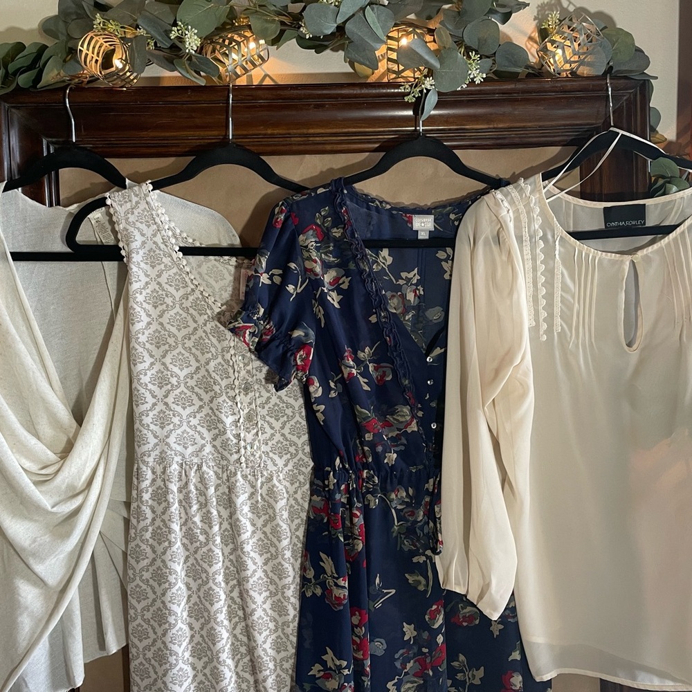 CottageCoreCollection 4pc Wardrobe Expansion XL crème shirt is a Cynthia Rowley